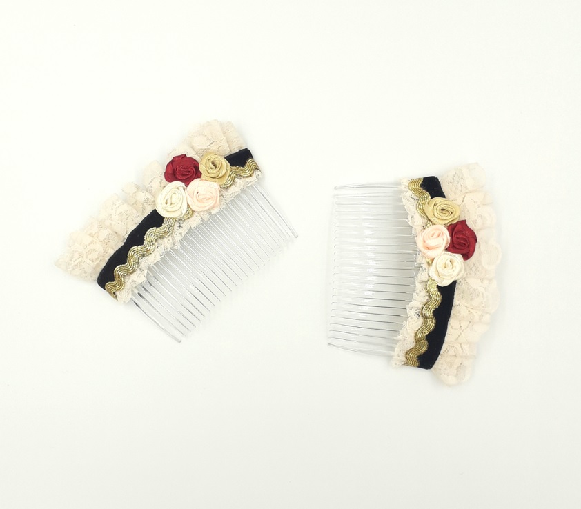 Peinetas negro terciopelo-oro catalogo 2 LIV