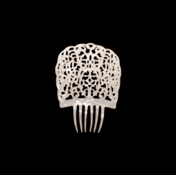 AI158 Peineta mediana nacar blanca V3