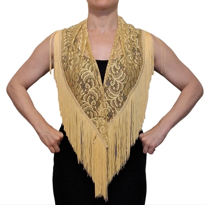 Punta con flecos encaje dorado V2 manton flamenco Chile f1