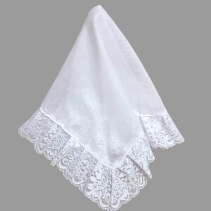4) Pañuelo de cueca con encaje blanco