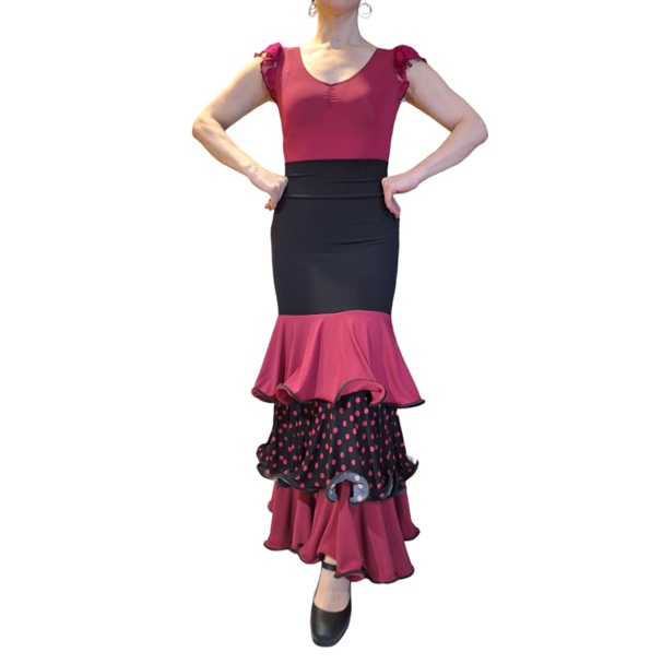 Conjunto falda y body guinda f1