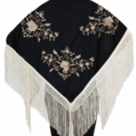 Negro flores y flecos beige